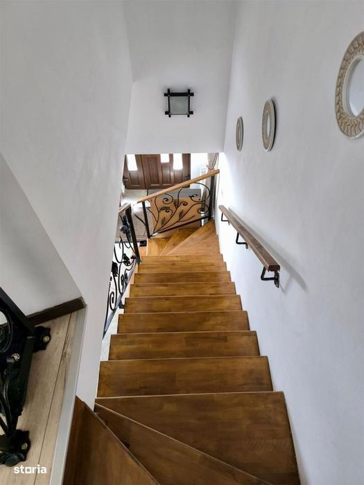 Casa cu 3 camere Ultracentrala