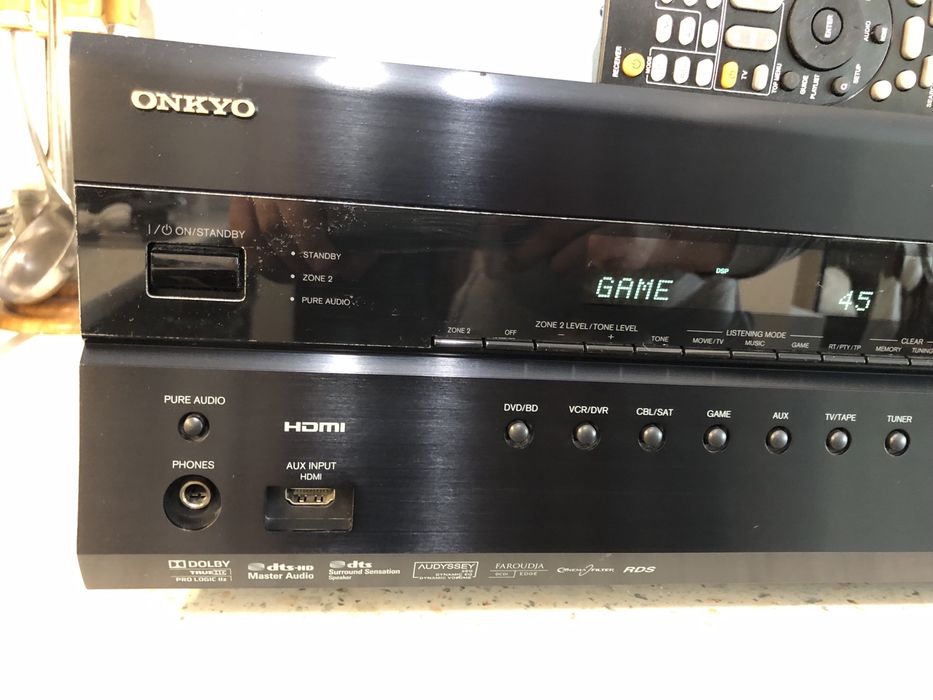 Onkyo TX-SR607 resiver