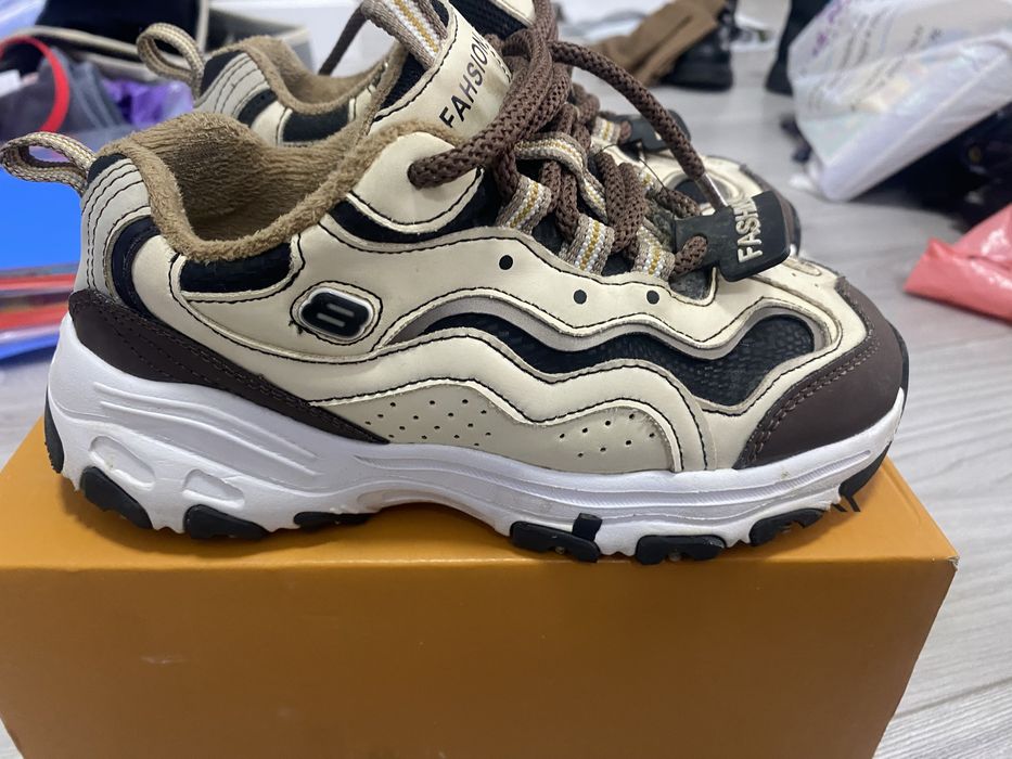 Кроссы уни 30 размер