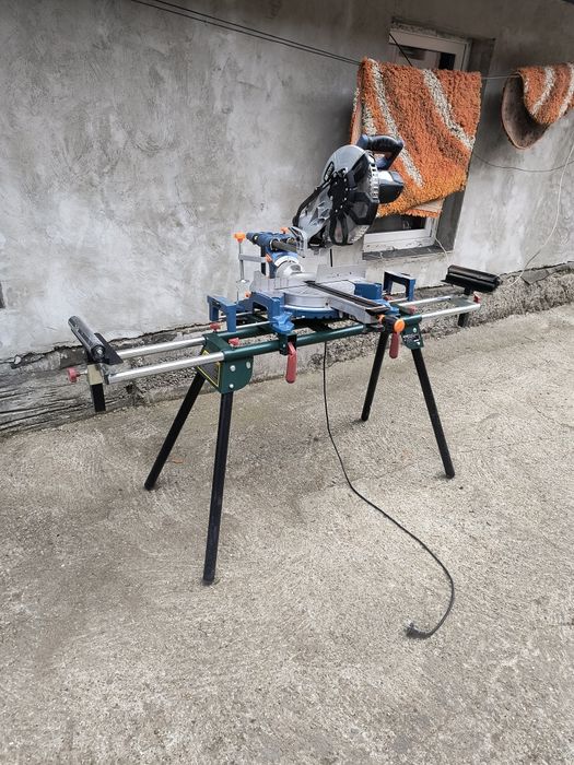 Se vinde unul din cele două fierăstraie circulare