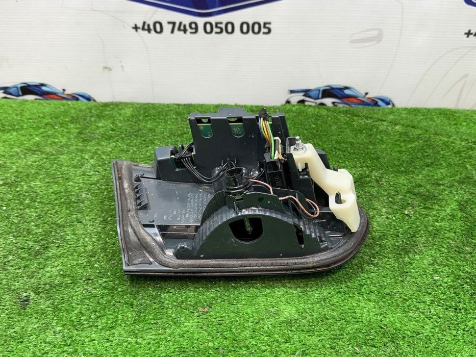 Stop tripla haion dreapta 2017 bmw 318i sport seria 3 lci f30 1.5 benzina cod oem 63217369120