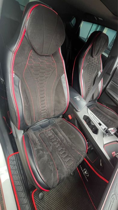 Продам авто чехол в отличным сость