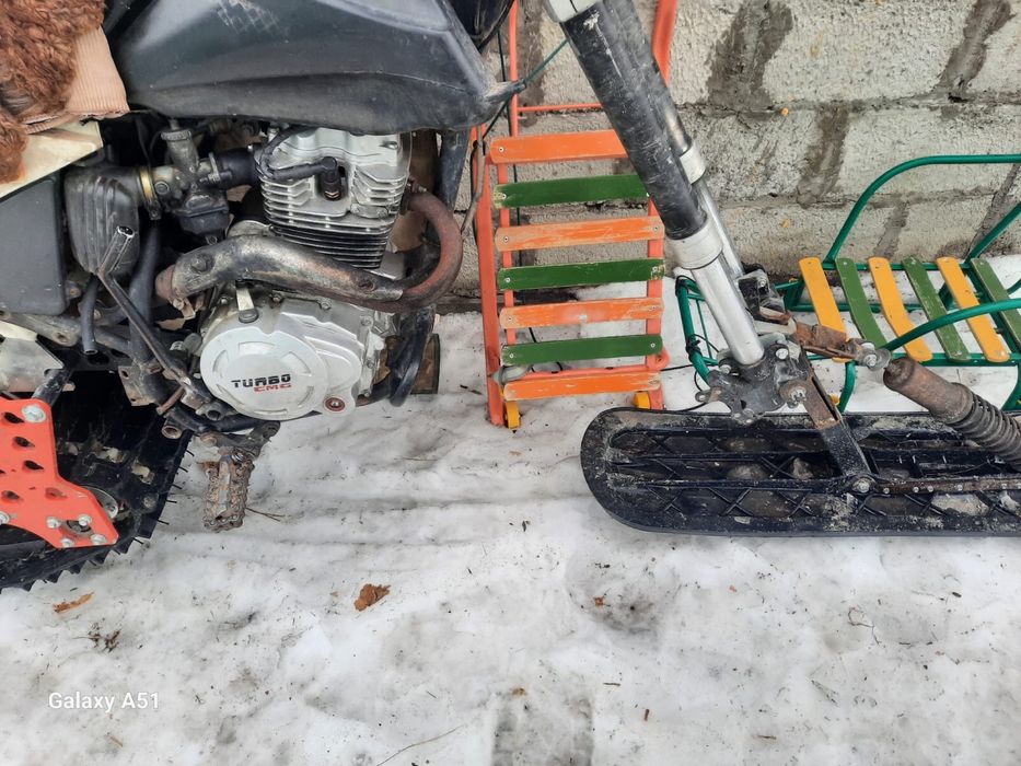 Продам 200кубов штанговый мотор