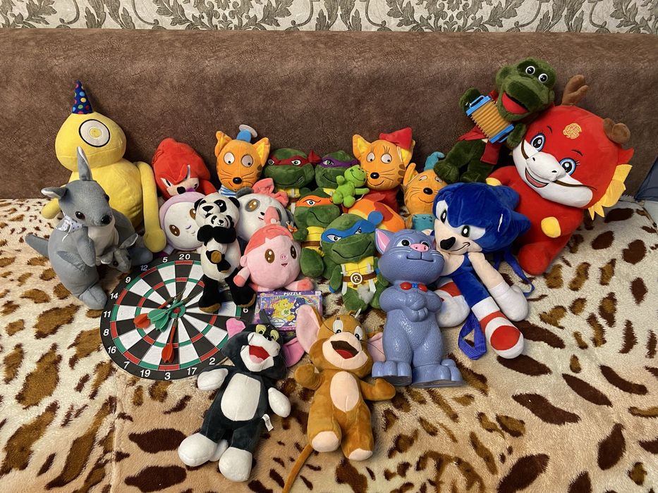 Продам игрушки.