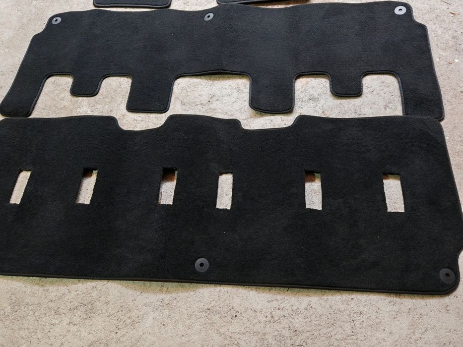 Продавам оригинални  стелки за Ford Transit Custom