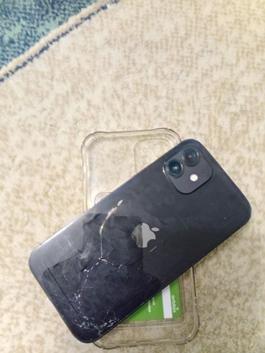 iPhone 12 , 64gb