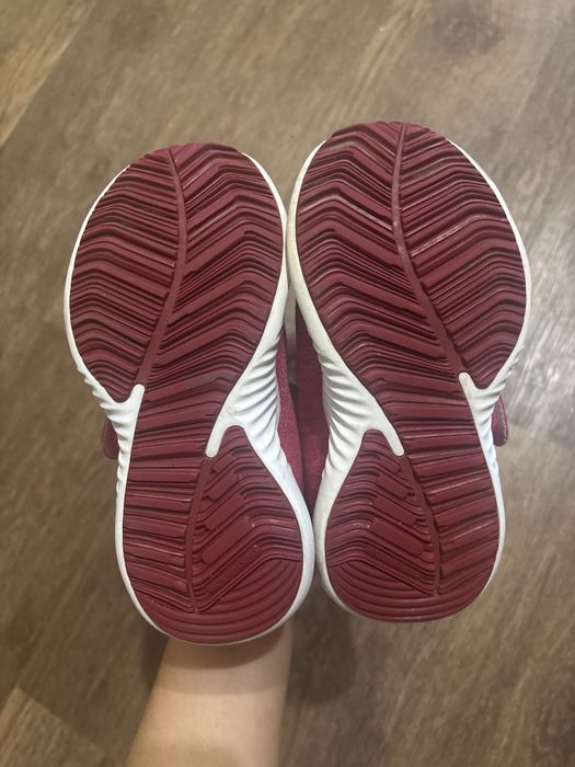 Кроссовки Adidas детские