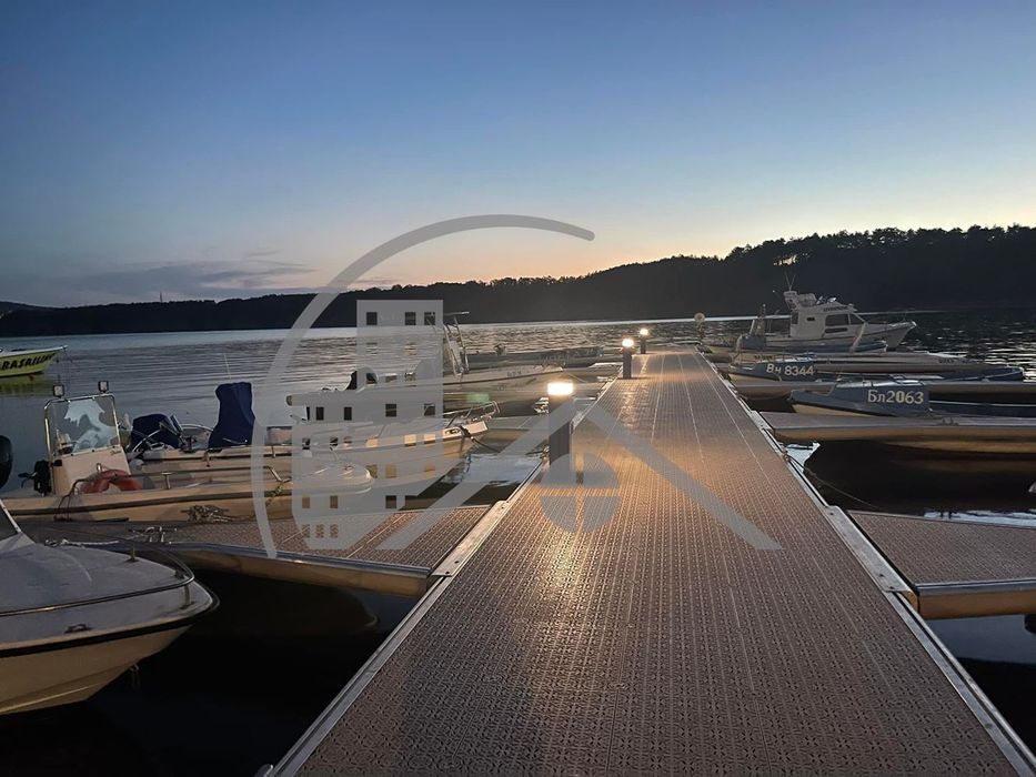 Тристаен комфортен апартамент в Бяла, АКТ14, Морска гледка