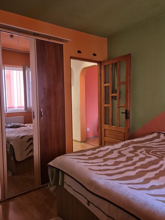 Inchiriez apartament 2 camere