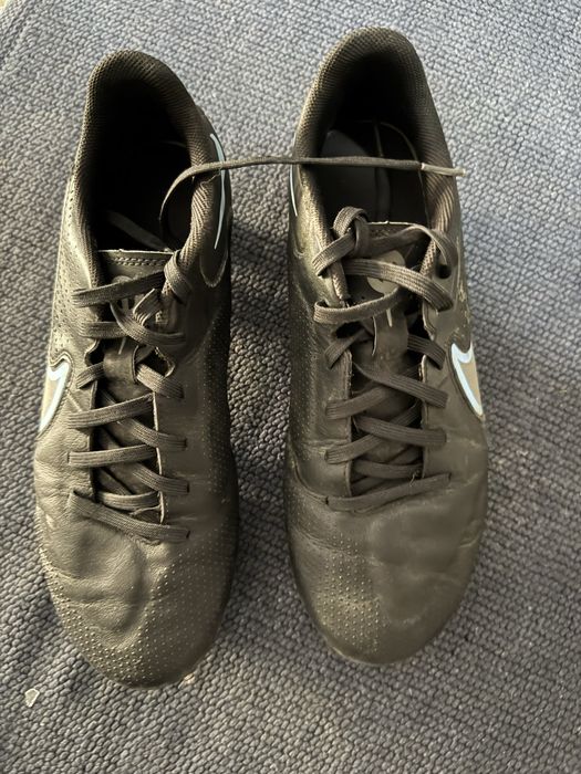 crampoane ghete fotbal nike tiempo
