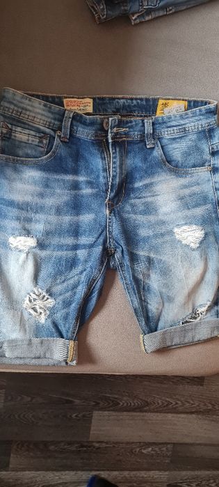 Къси дънки мъжки