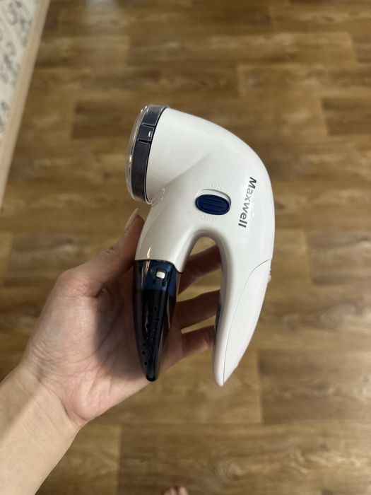 Машинка от катышек на одежде Maxell