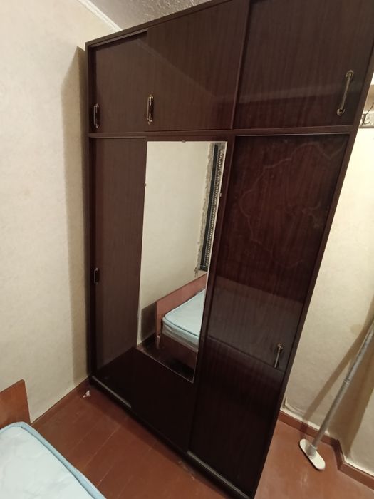 Продам Плательный шкаф