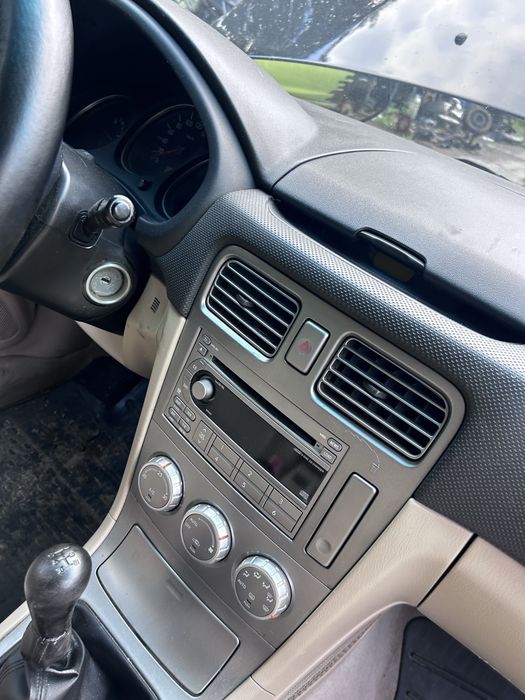 Bara subaru forester capota motor haion usa jante 2.0