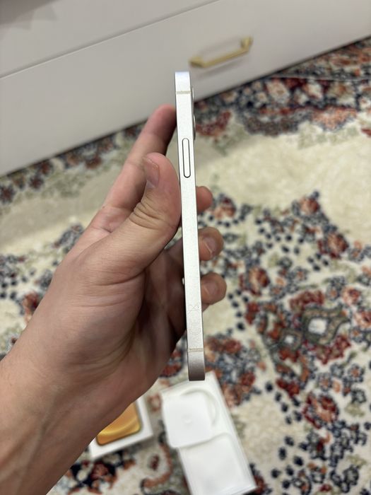 Продам айфон 12 состояние идеал