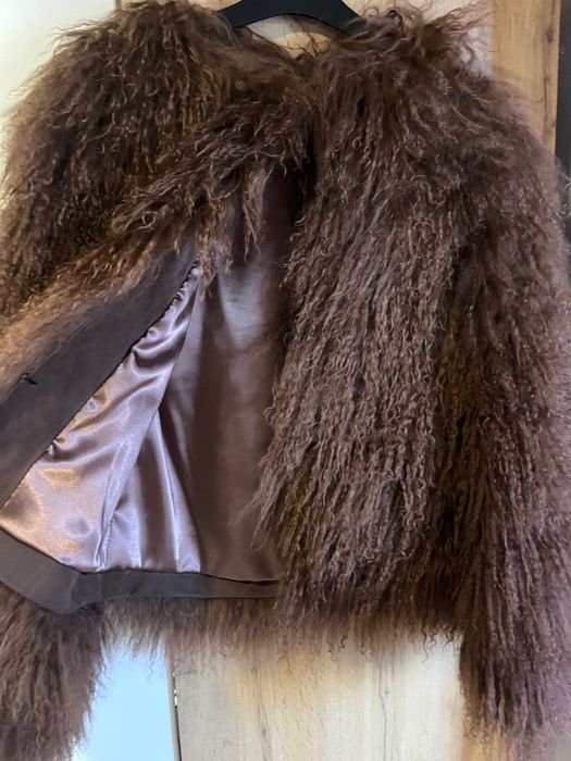 Палто от естествен косъм, монголска вълна.