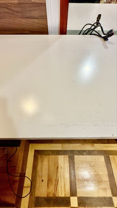 Бюро /MALM-Ikea/