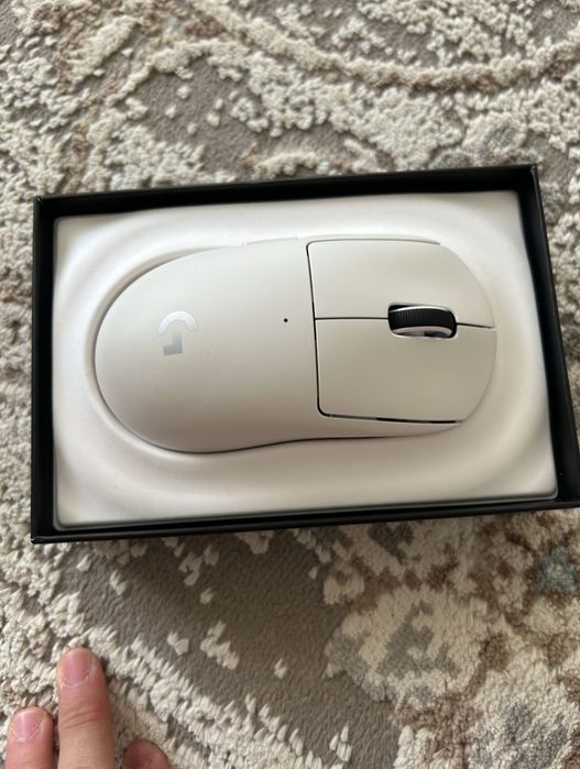 Logitech g pro x superlight 2