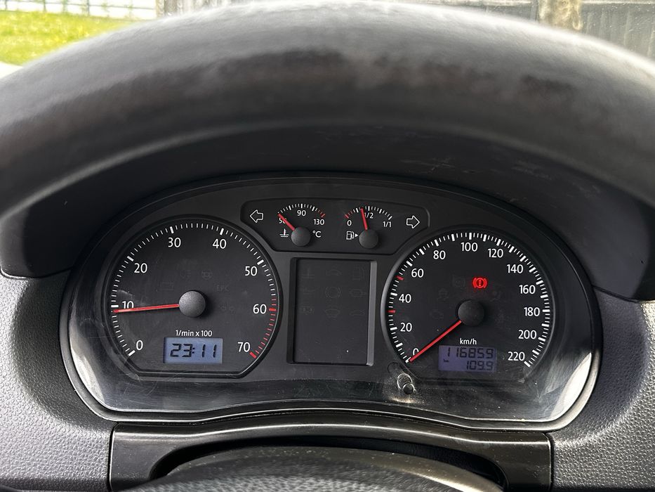 Vand Volkswagen Polo Benzina