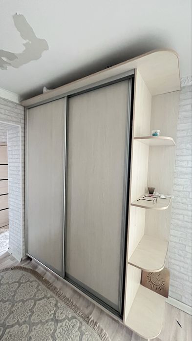 Шкаф для прихожей