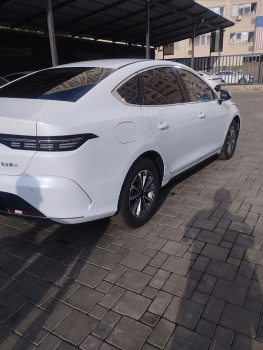 Продам авто BYD Destroyer 05