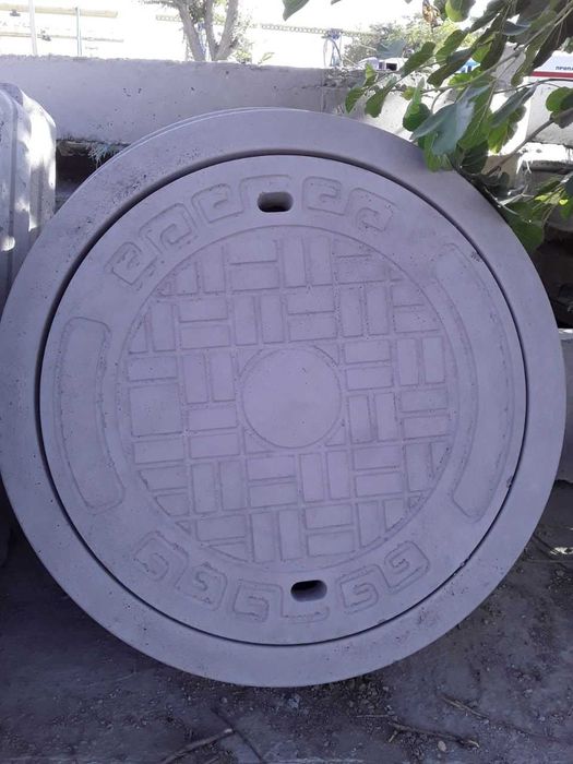 Брусчатка люк (брусчатка қопқоқ)