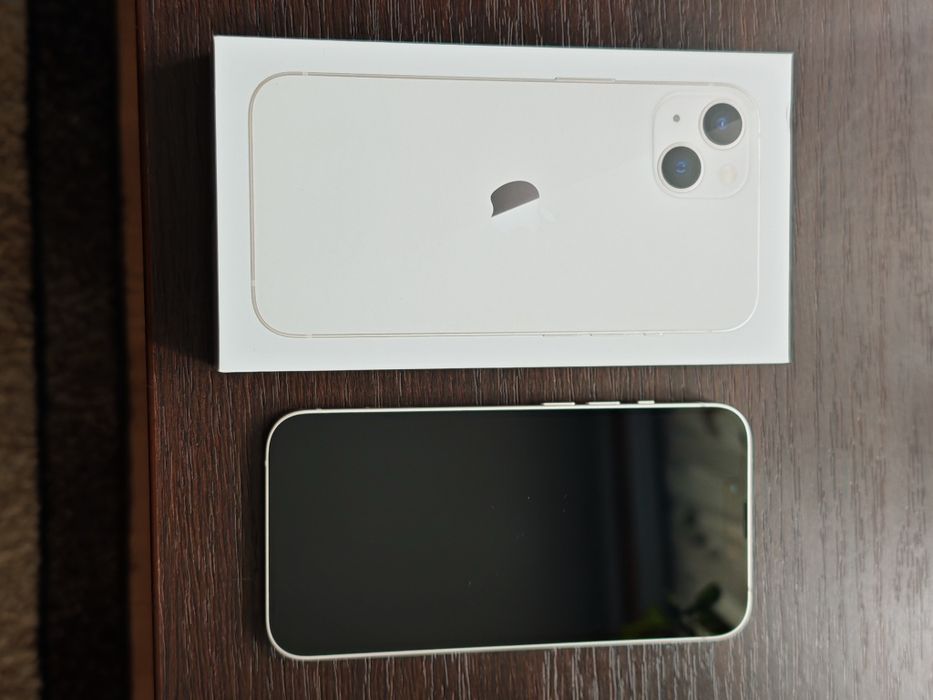 iPhone 13 în garantie
