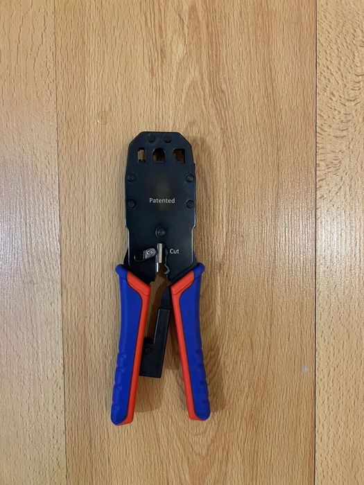 Инструмент для опрессовки штекеров типа Western KNIPEX