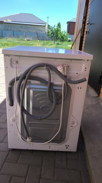 Стиральная машина LG Direct Drive 8kg.