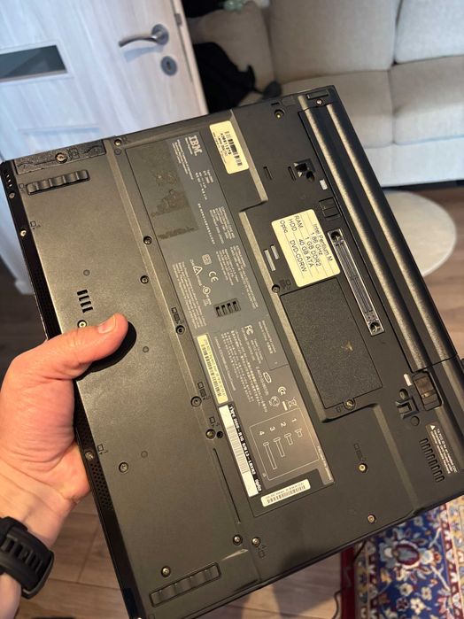 IBM ThinkPad T43 – laptop retro clasic, Pentium M Centrino, Windows XP