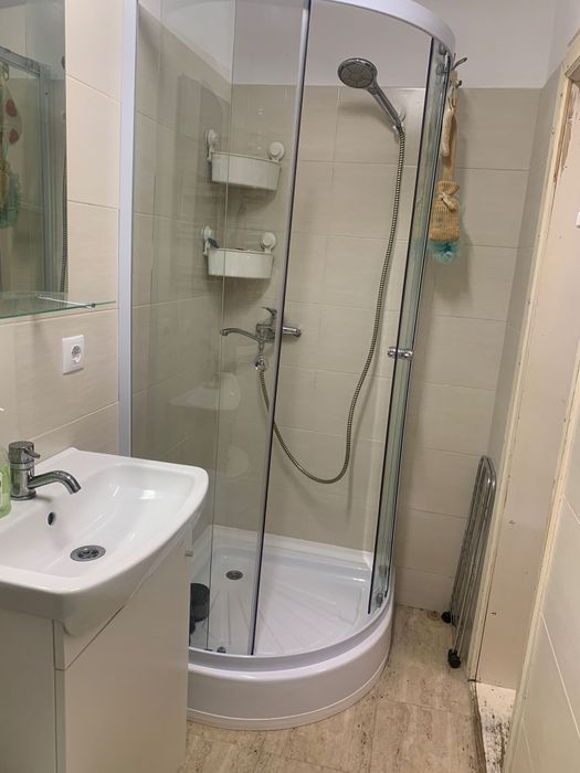 Închiriez apartament cu 2 camere, la casa, în Centrul Civic, Brașov