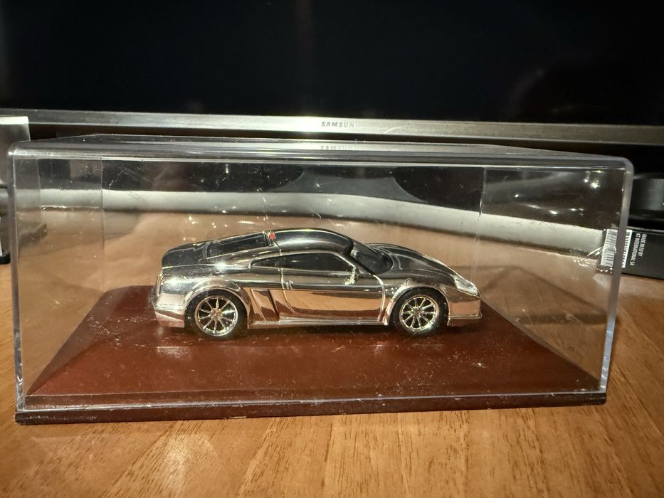 Ferrari,Corvette,Noble 1:43 модели на коли