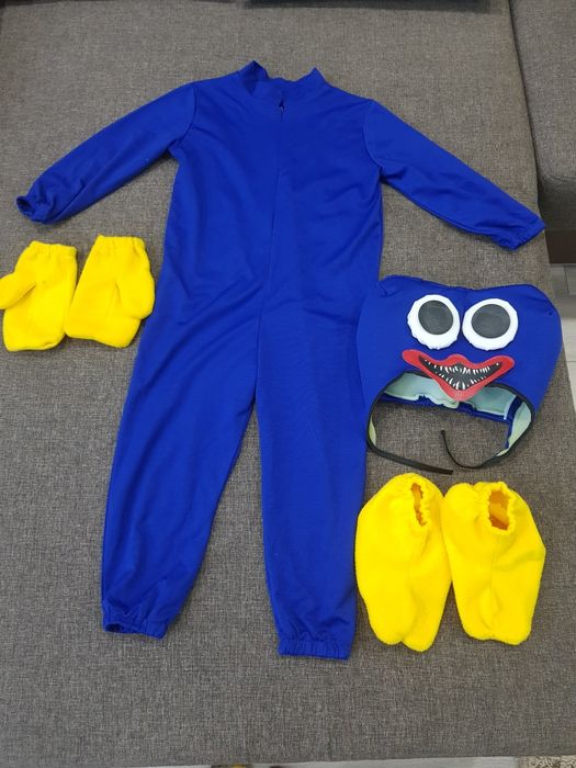 Продам костюм Хагги Вагги