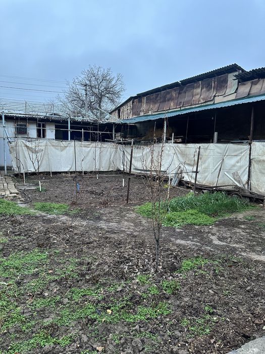 2 sotih yer sotiladi.