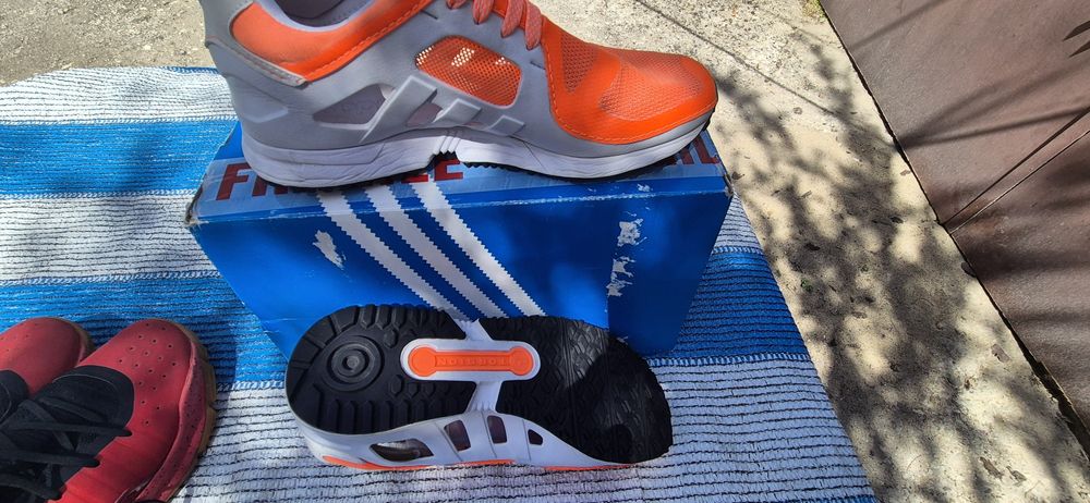 Маратонки Adidas