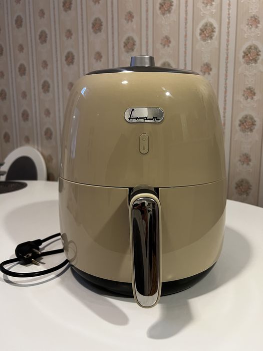 Friteuza cu aer cald FRAM Airfryer