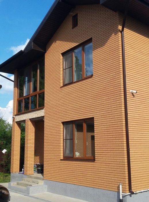 Кирпичи облицовочные строительные