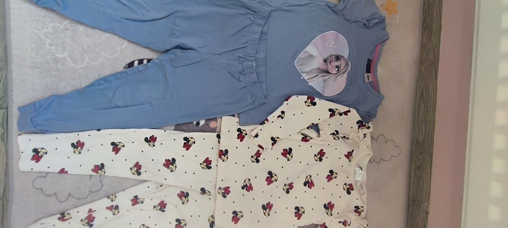 Дрехи за момиче 3-4 години