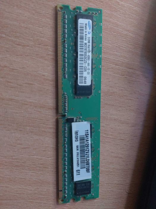 Memorie RAM Samsung 512MB DDR2
