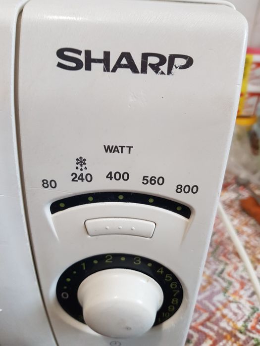 Микровълнова фурна SHARP 800W