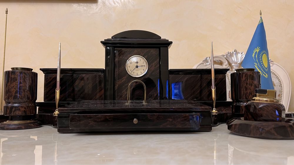 Настольный органайзер для руководителя