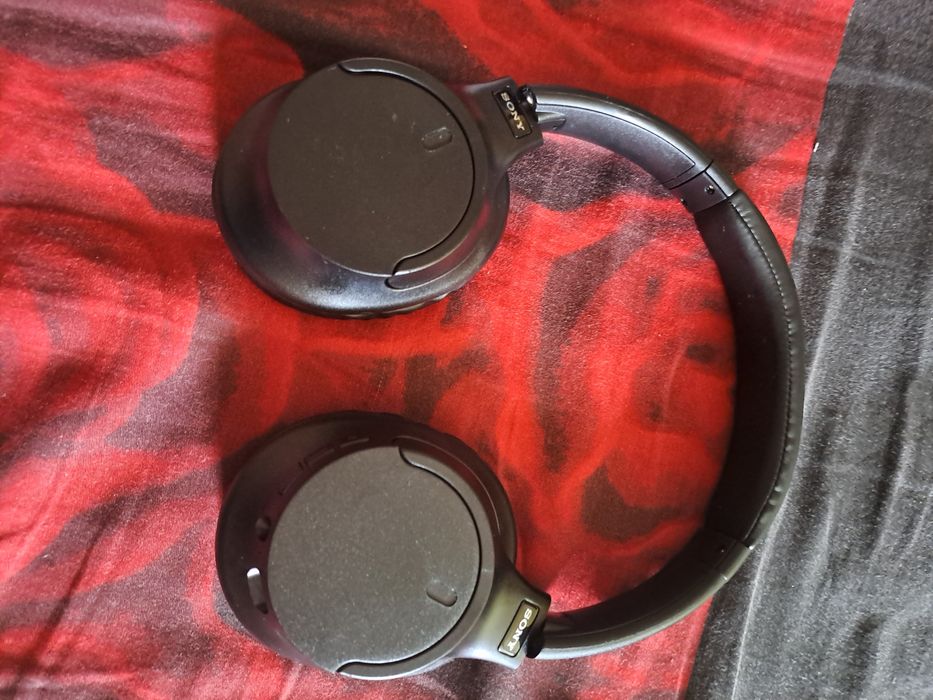 Vand casti bluetooth sony