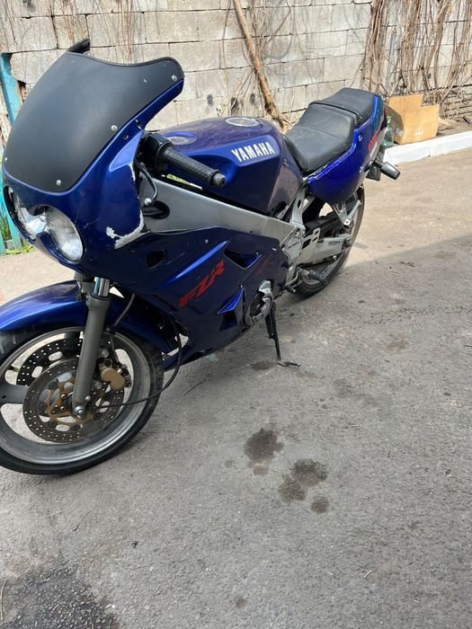 Продам Yamaha fzr 400