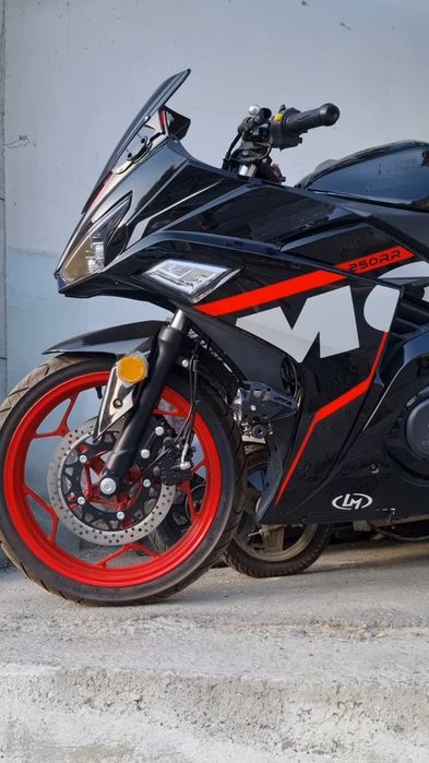 MOTO 250kub motosikl
