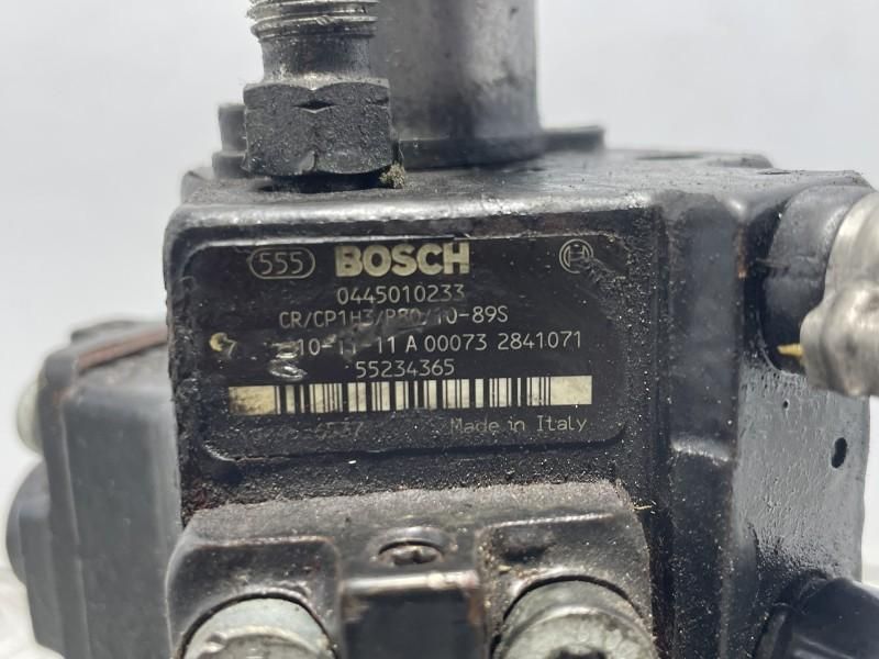 Pompa injectie Opel Vectra C 1.9CDTI 150cp 110kw; 1.9CDTI 120cp 88kw;