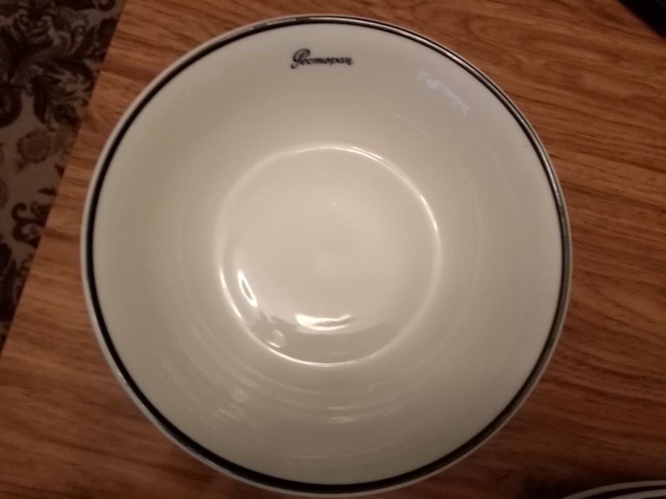 Продам сервиз,пр-во Чехословакии.