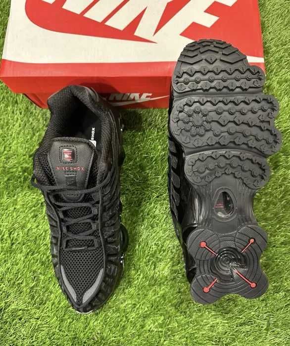Nike shox tl black