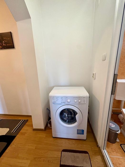 Inchiriez apartament 2 camere!