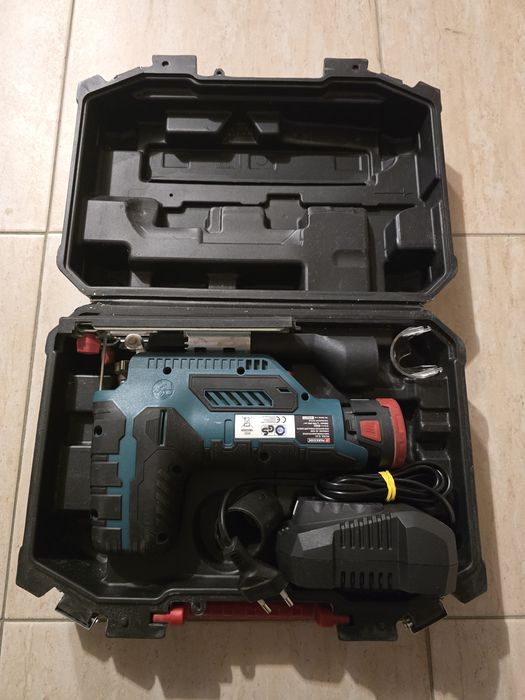 Fierastrau pendular șoricel Parkside PSTKA12-A1 cu baterie, incarcator