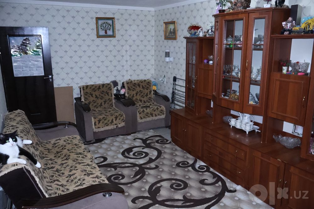 ПРОДАЕТСЯ 3Х переделаная 4Х комнатную квартира